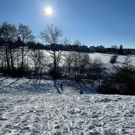 Waldblick Mit Pool Und Kinderspielplatz