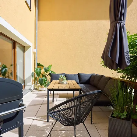 Naehe Dresden Mit Pool & Spielplatz - 