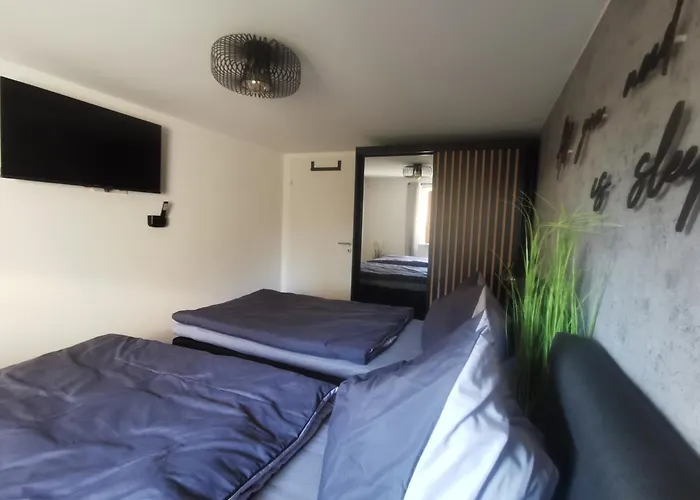 Ferienwohnung Naehe Dresden Mit Pool & Spielplatz - Fewo 