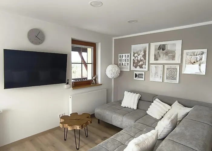 Ferienwohnung Naehe Dresden Mit Pool & Spielplatz - Fewo 